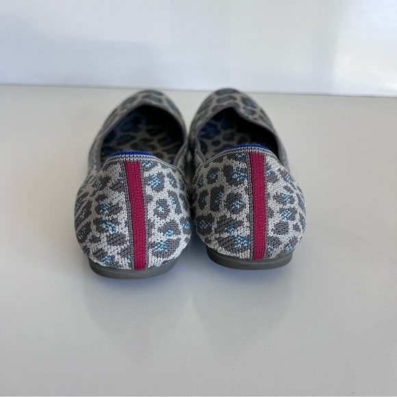 Rothy’s Women RETIRED Grey Spot Round Toe Flats - Picture 5 of 8